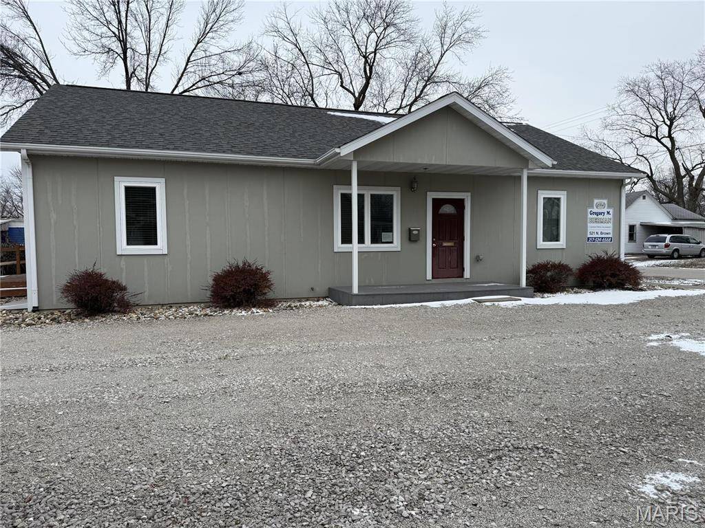 521 N Brown ST, Litchfield, IL 62056