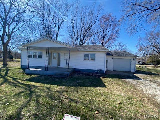 245 S 7th ST, Nokomis, IL 62075