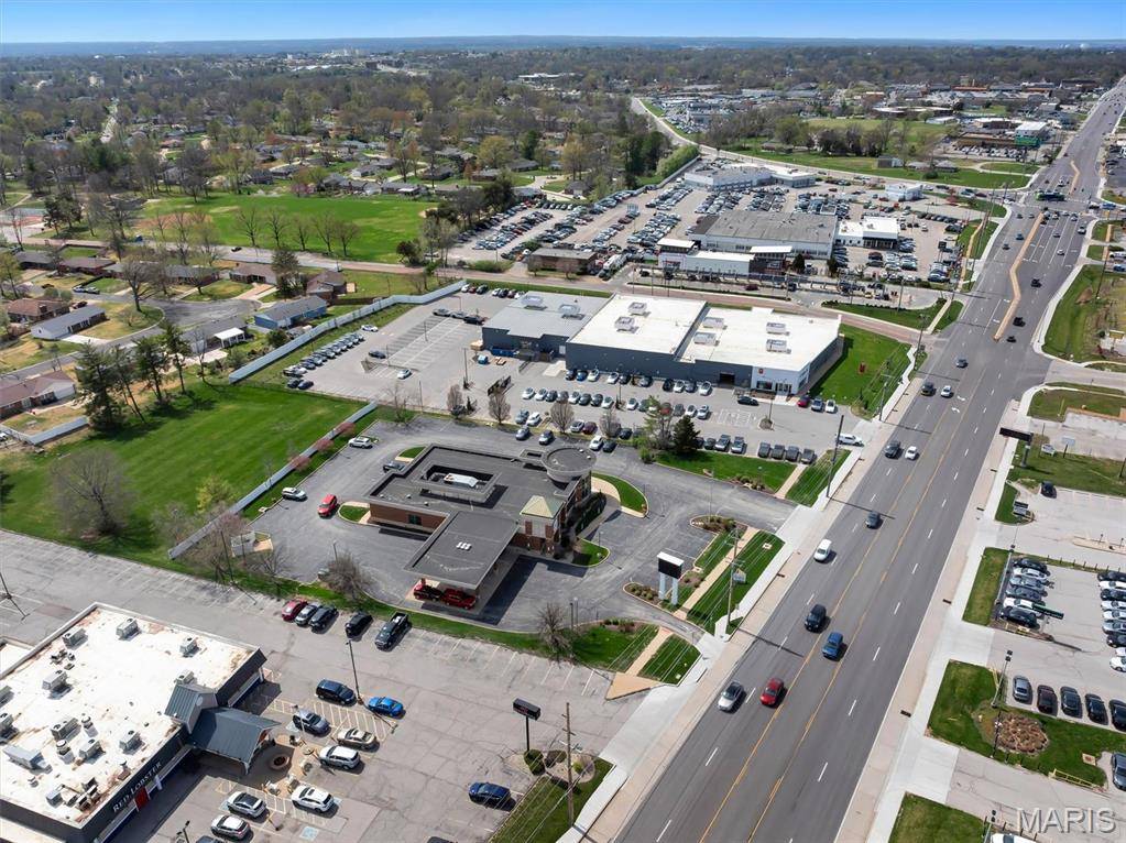 5721 S Lindbergh BLVD, St Louis, MO 63123