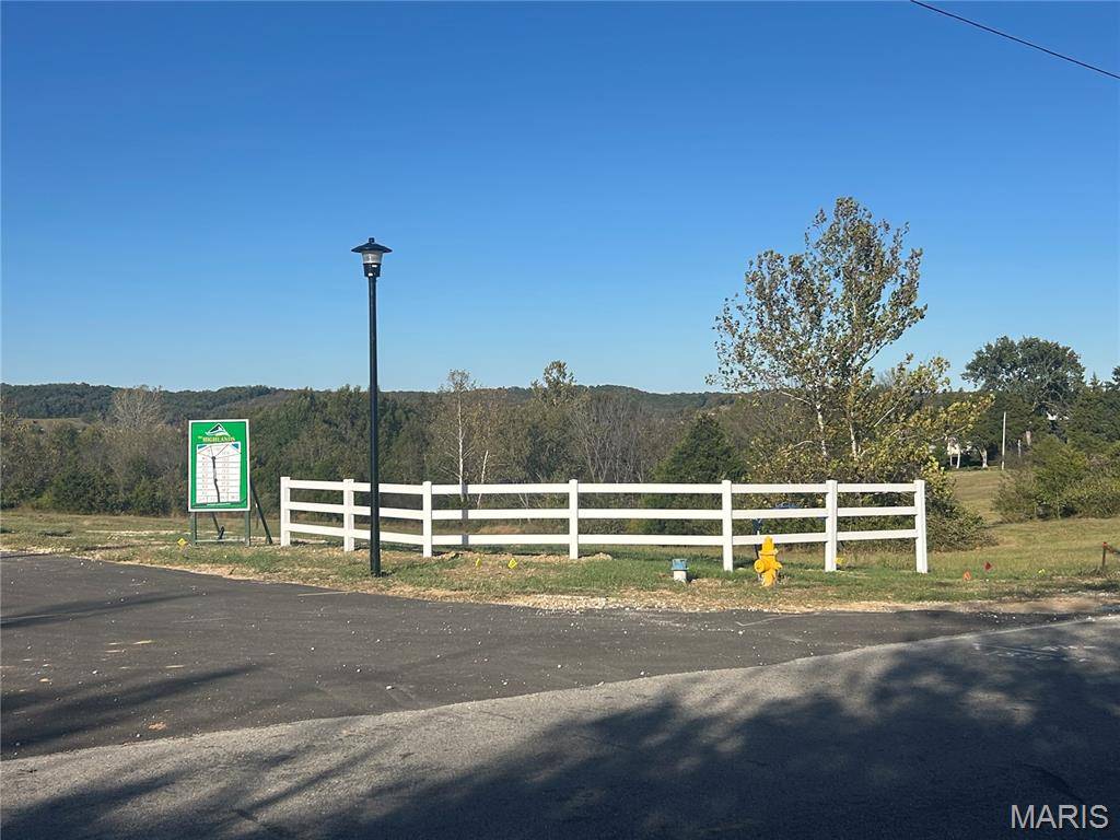 0 LOT 1 The Highlands CT, Pacific, MO 63069