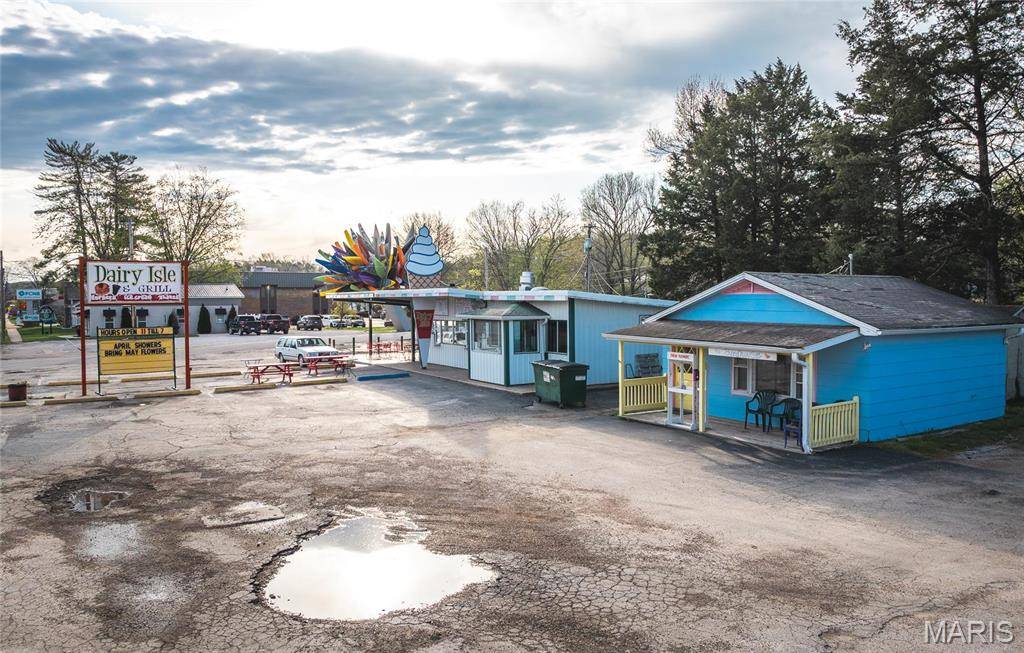 504 W Main ST, Steelville, MO 65565