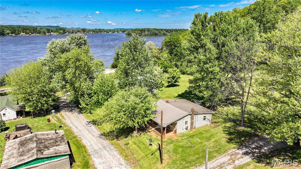 539 Hill ST, Hamburg, IL 62045
