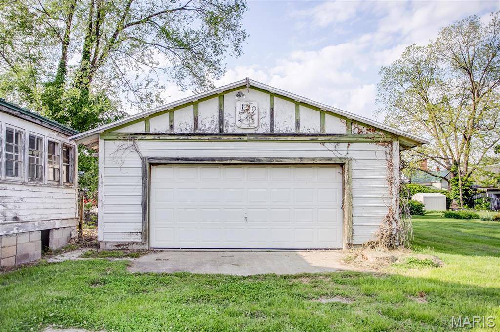 212 Franklin ST, Hardin, IL 62047