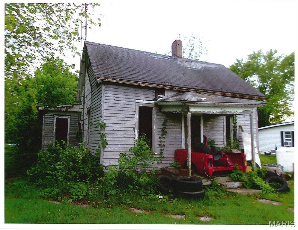 456 E 2595 AVE, Ramsey, IL 62080