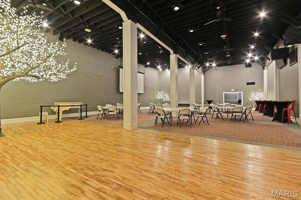 105 N Coal ST, Mexico, MO 65265
