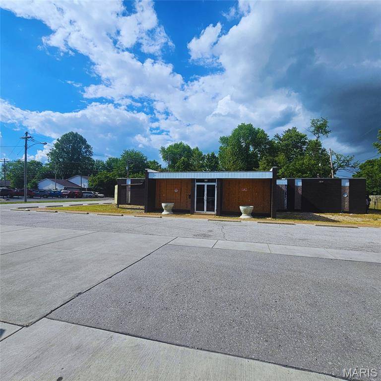 626 N 38th ST, Belleville, IL 62226