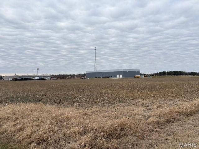 13964 Best One DR, Breese, IL 62230
