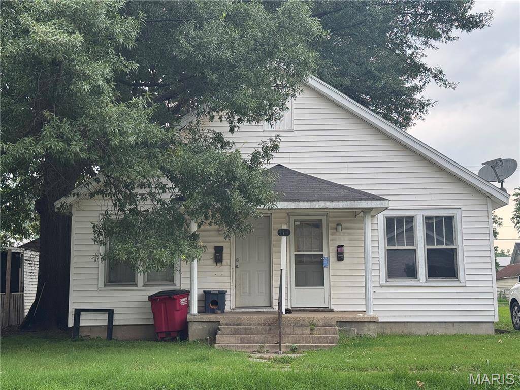 414 Matthews AVE, Sikeston, MO 63801