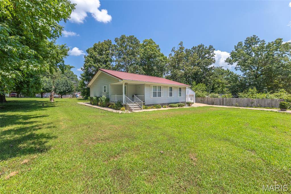 39 Rock Ridge RD, Wappapello, MO 63966
