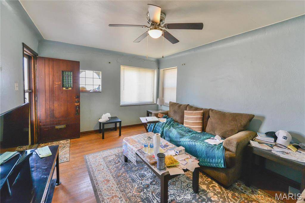 5050 Potomac ST, St Louis, MO 63139