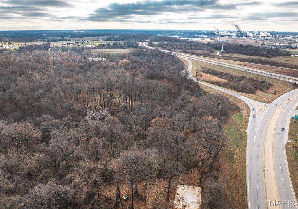 0 State Route 111 RD, Wood River, IL 62095