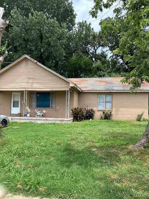 420 Malcolm AVE, Sikeston, MO 63801