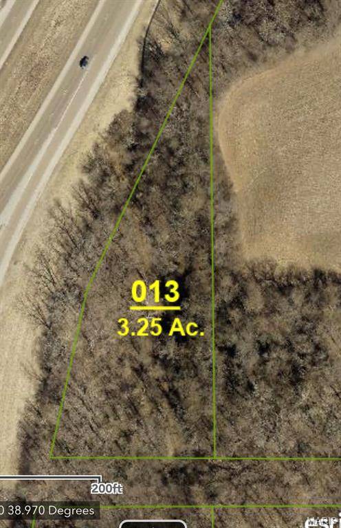Hillsboro RD, New Douglas, IL 62074