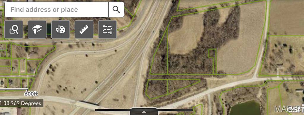 Hillsboro RD, New Douglas, IL 62074