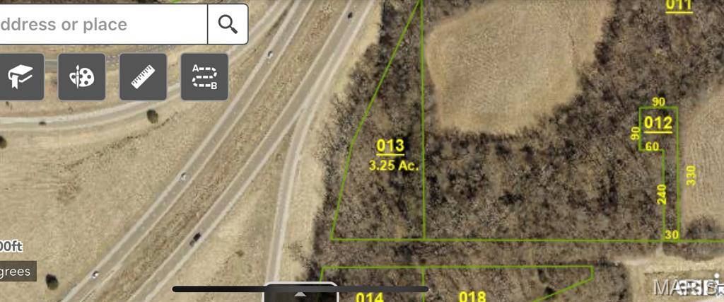 Hillsboro RD, New Douglas, IL 62074