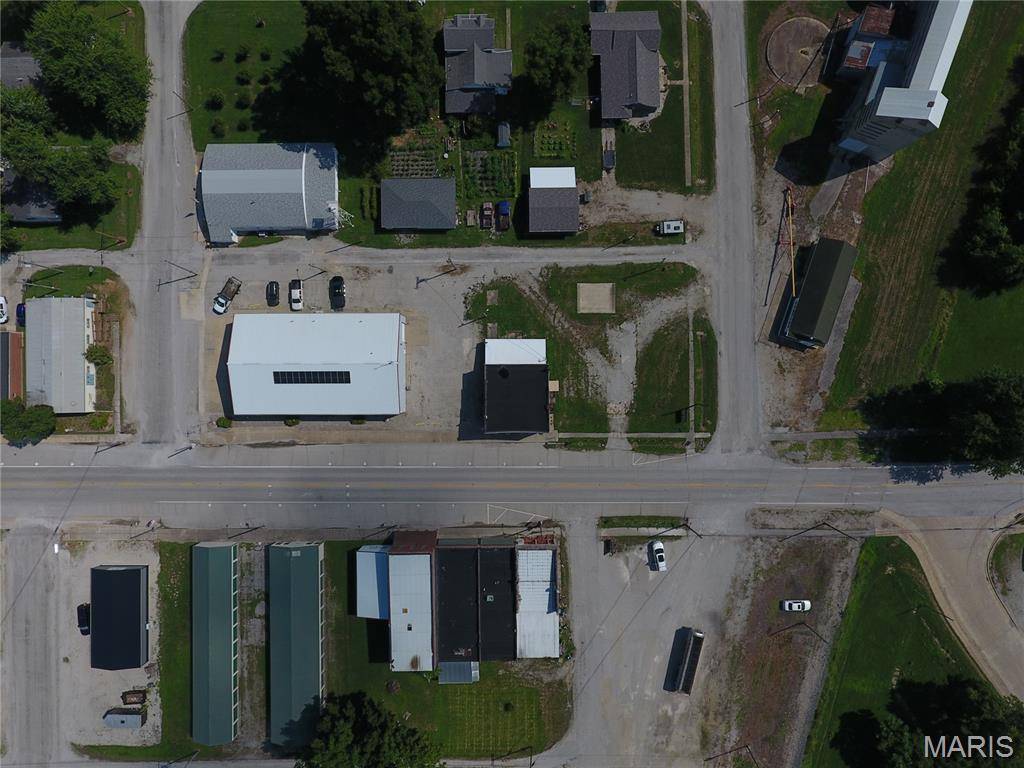 107 W Main ST, Coffeen, IL 62017