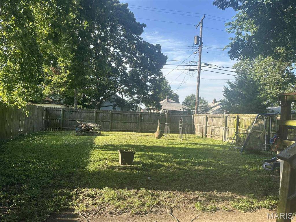 2415 Hodges AVE, Granite City, IL 62040