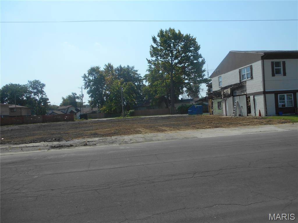 2538 Washington AVE, Granite City, IL 62040