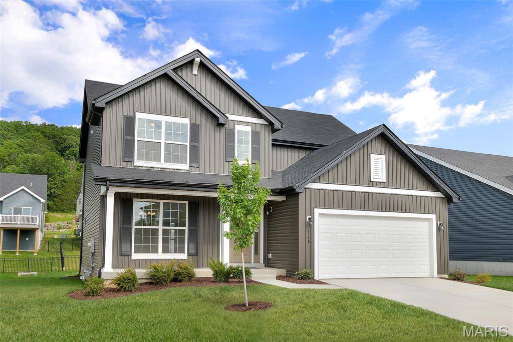 1748 Martingale LN, Eureka, MO 63025