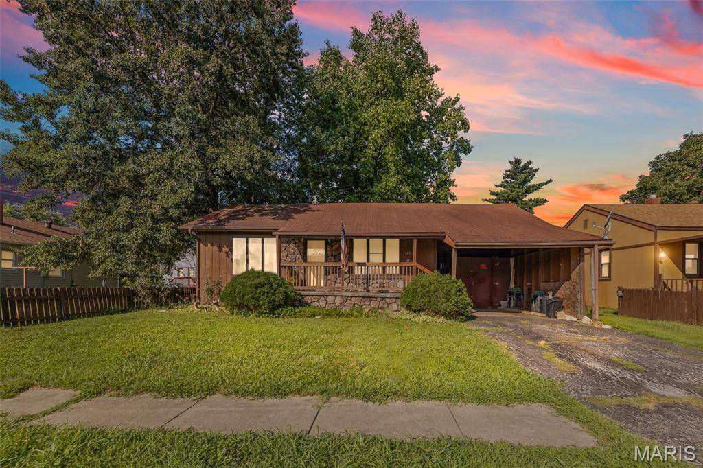 145 Victory DR, East Alton, IL 62024