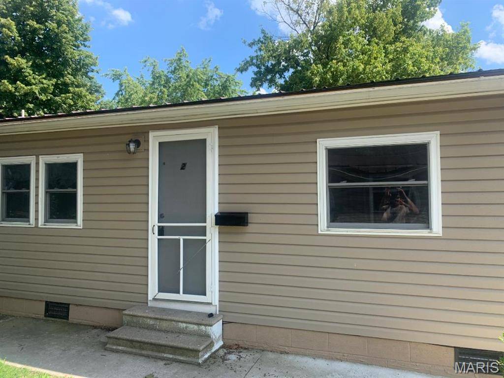 434 East DR, Marissa, IL 62257
