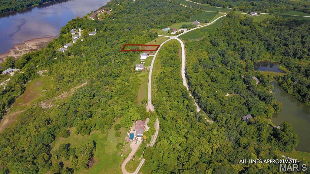 204 Quarry RD, Golden Eagle, IL 62036
