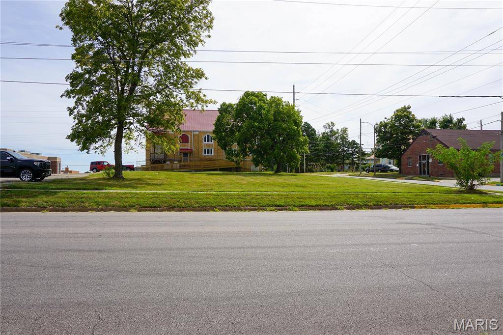 303 E 7th ST, Rolla, MO 65401