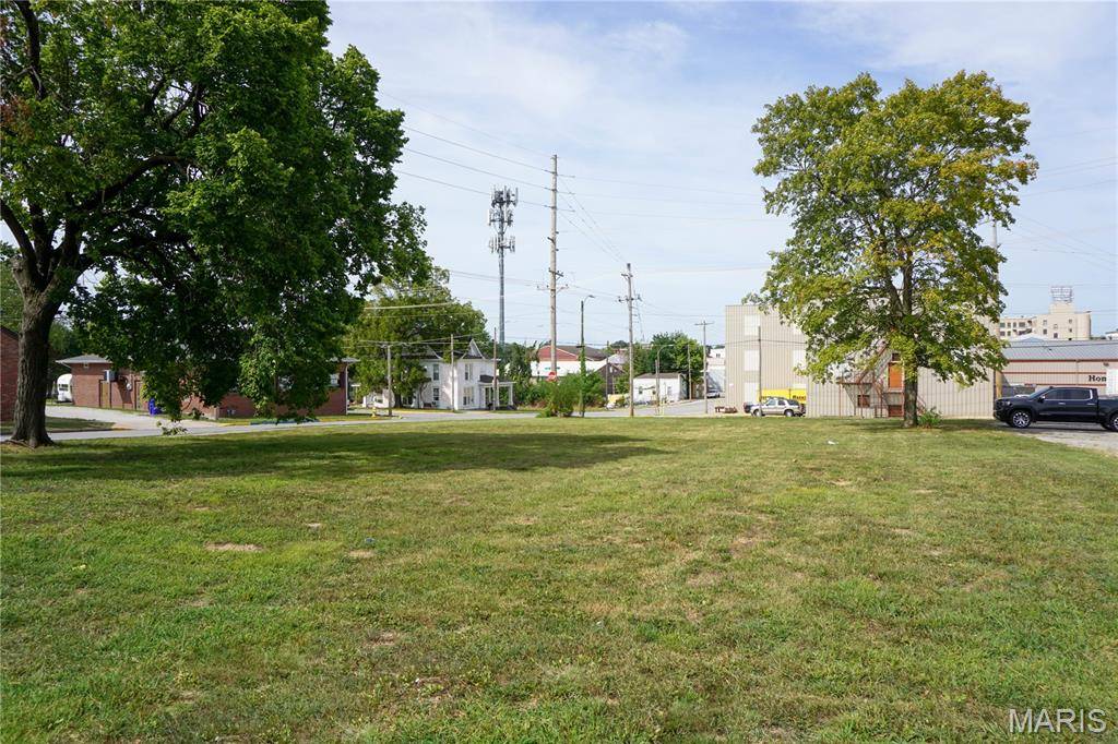 303 E 7th ST, Rolla, MO 65401