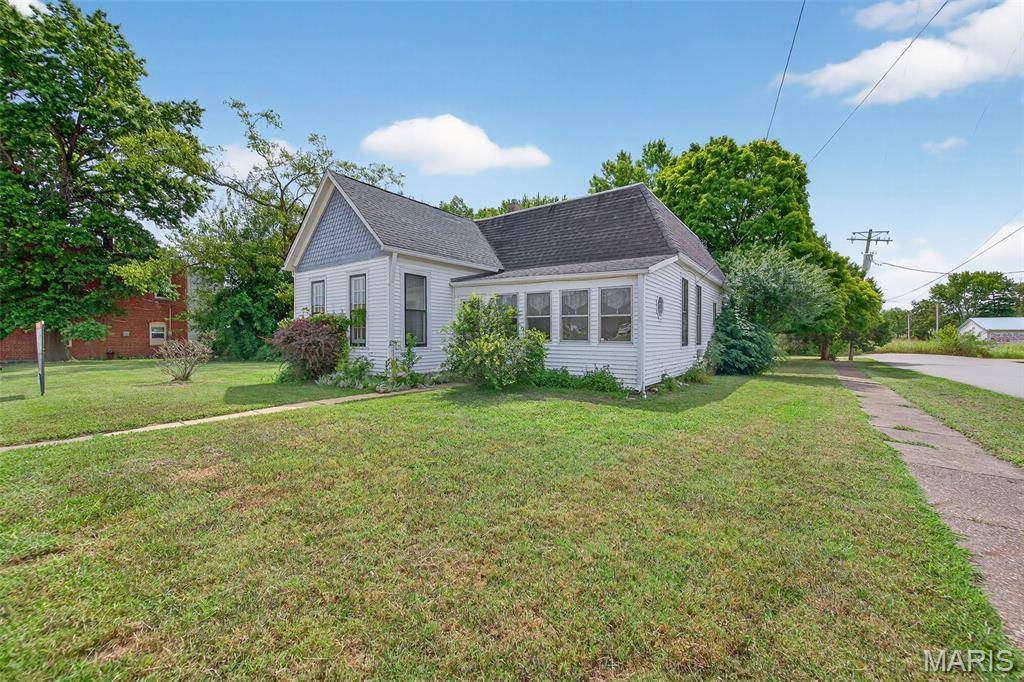 222 W Saint Louis ST, Pacific, MO 63069