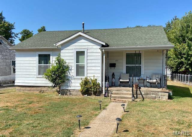 435 W Elk ST, Dexter, MO 63841