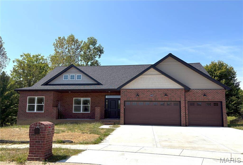 8565 Treybrooke PL, O'fallon, IL 62269