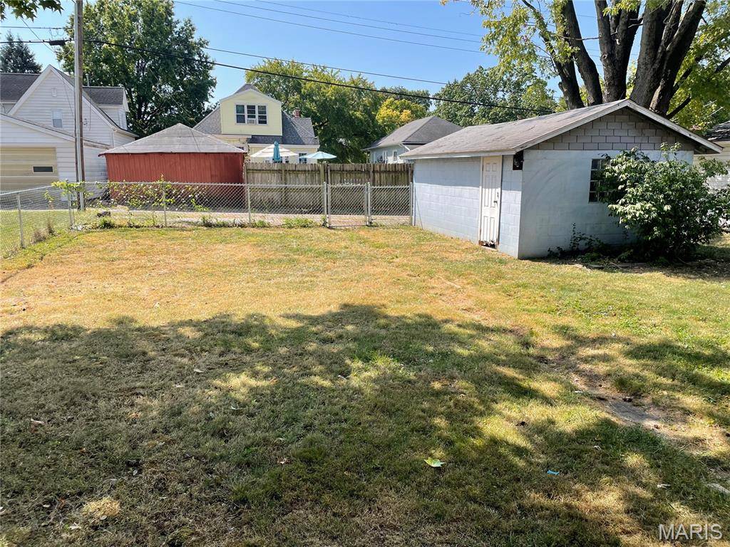 809 Logan ST, Alton, IL 62002