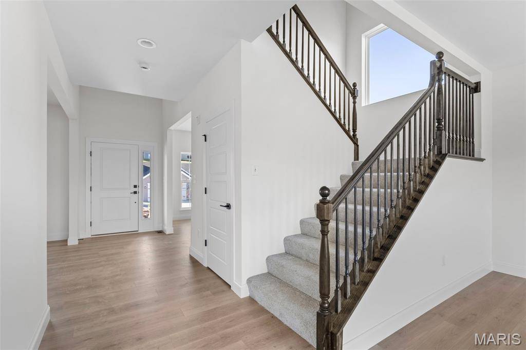 2 Sequoia at Hawk Ridge Estate, Lake St Louis, MO 63367