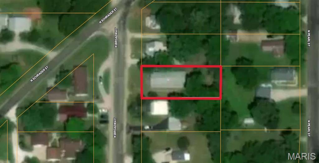 849 N Broadway st, Other, IL 62644