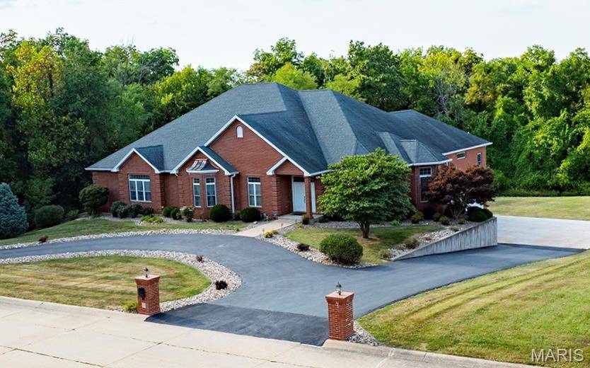 171 Rolling MDWS, Hannibal, MO 63401