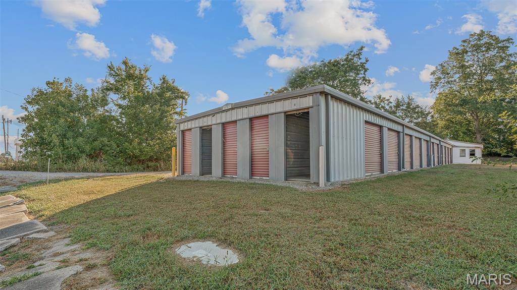 510 N Walnut ST, Steele, MO 63877