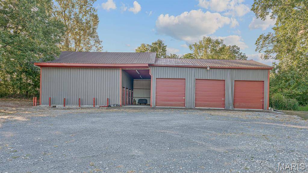 510 N Walnut ST, Steele, MO 63877