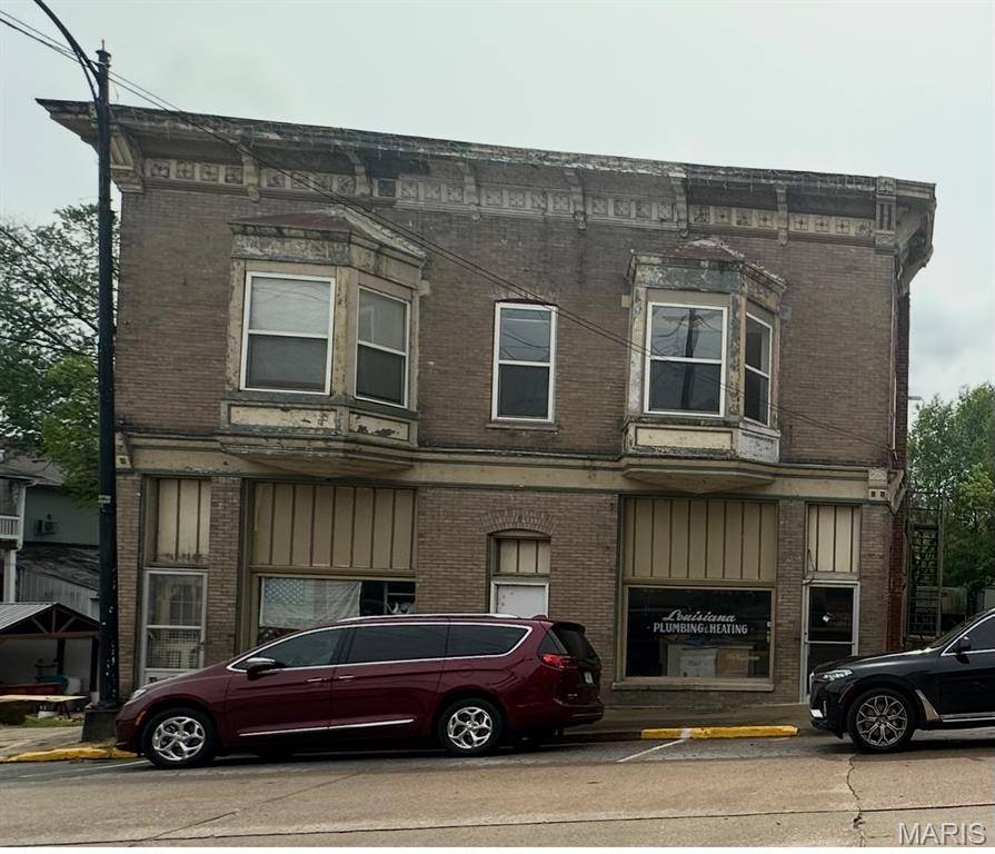 116 N 4th ST, Louisiana, MO 63353