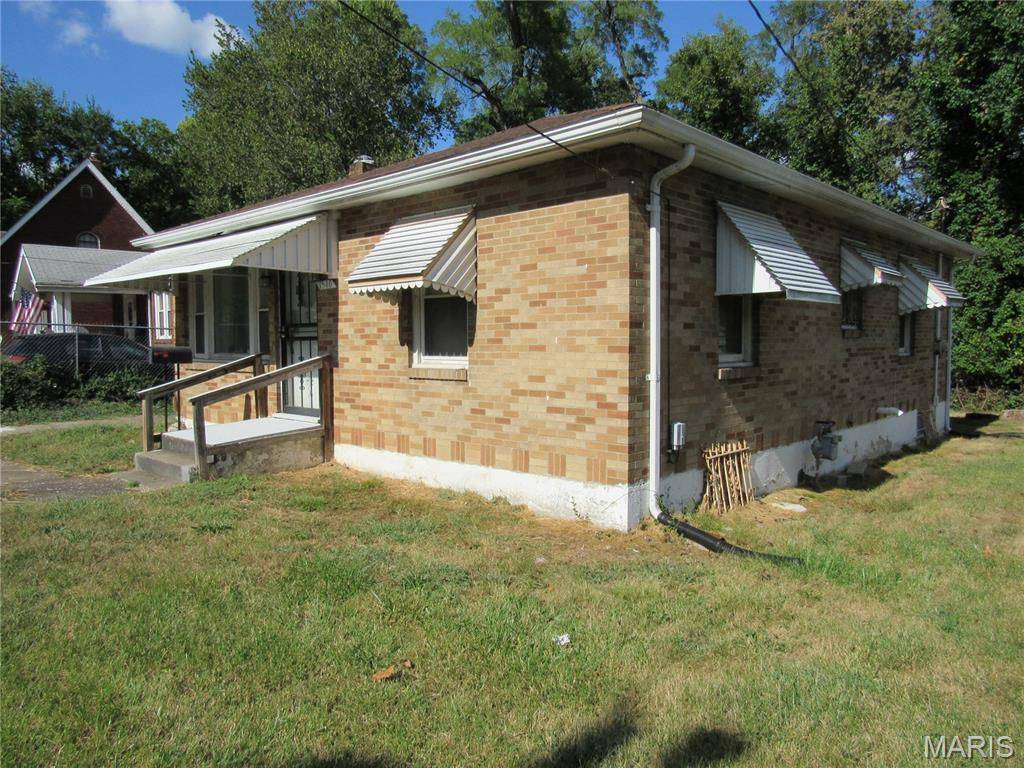 1540 Highland AVE, Alton, IL 62002