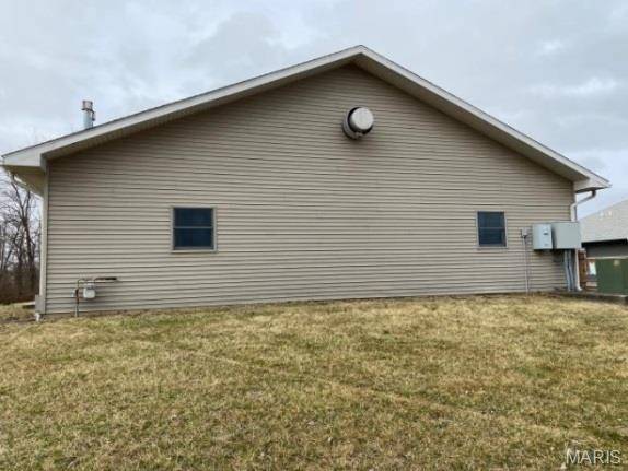 3310 Water Tower RD, Marion, IL 62959