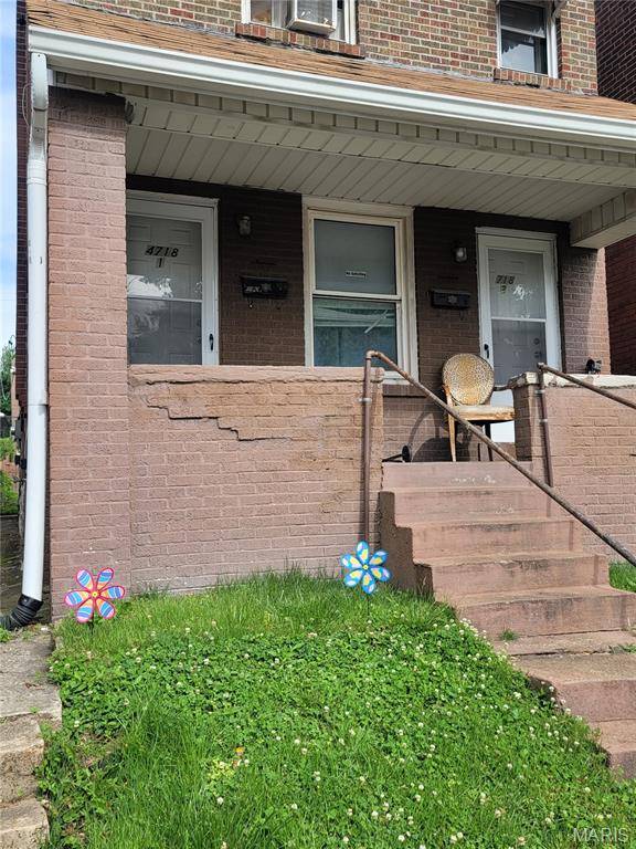 4718 S Compton AVE, St Louis, MO 63111