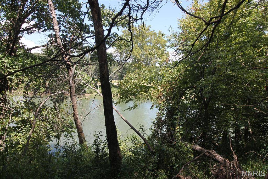 16286 Maries Rod 303, Vienna, MO 65582