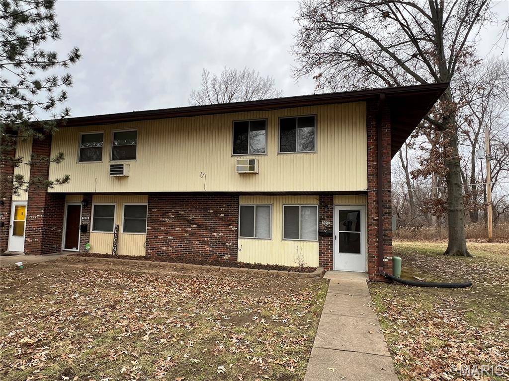 7641 Hazelcrest DR, Hazelwood, MO 63042