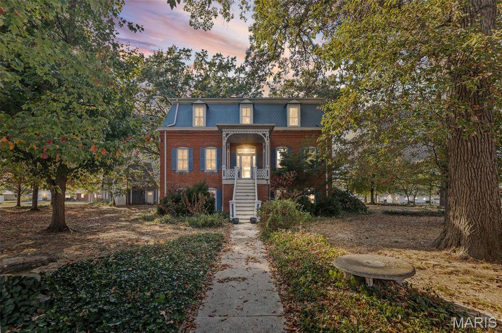 305 N Hanover ST, Okawville, IL 62271