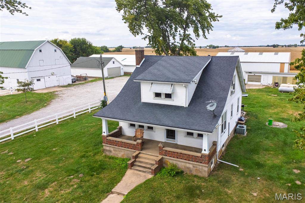 371 Frey Meadows RD, Pocahontas, IL 62275