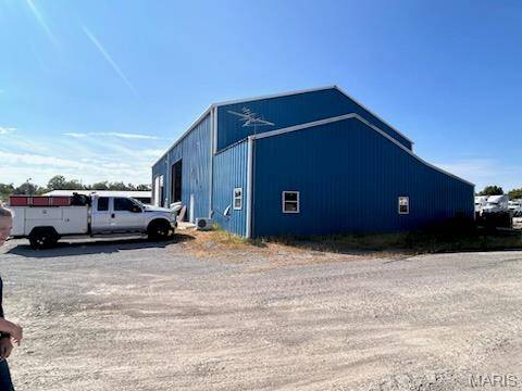 1504 E East Main Street, Marion, IL 62959