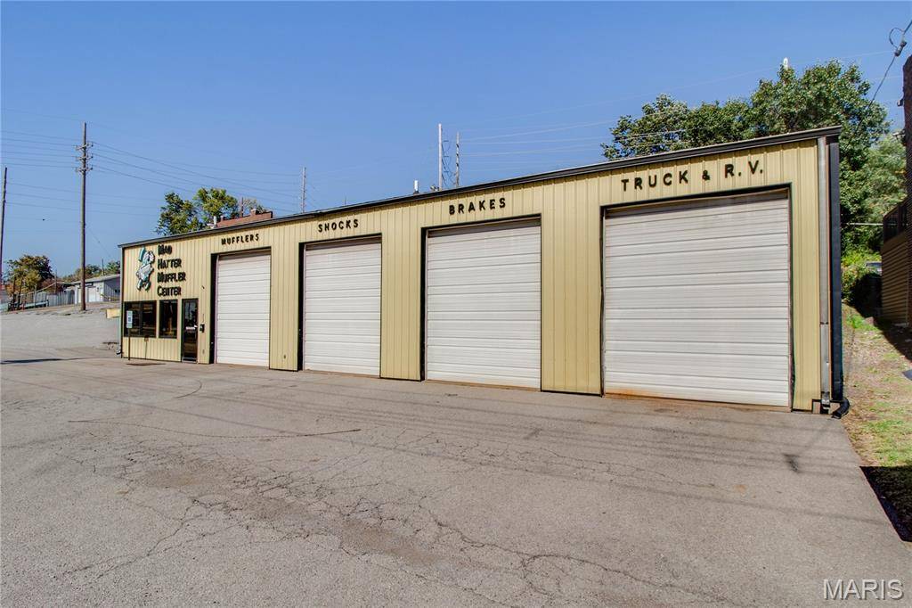 808 E Broadway, Alton, IL 62002