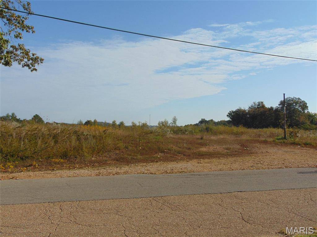 563 Bridge Street, Doniphan, MO 63935