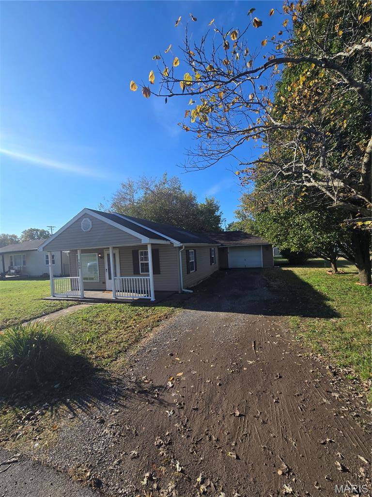 1608 Union AVE, Granite City, IL 62040