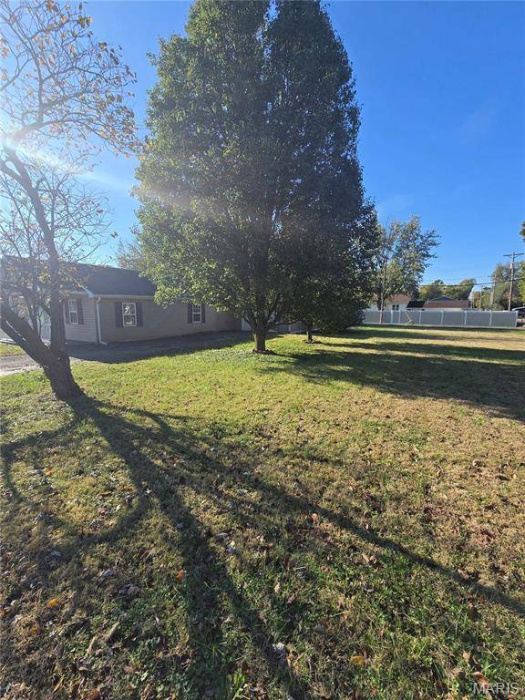 1608 Union AVE, Granite City, IL 62040